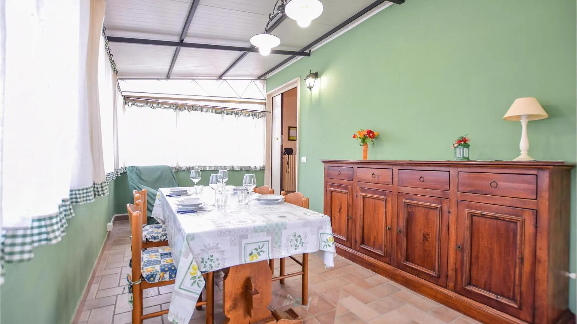 Lovely Apartment In Camaiore With Wifi Włochy